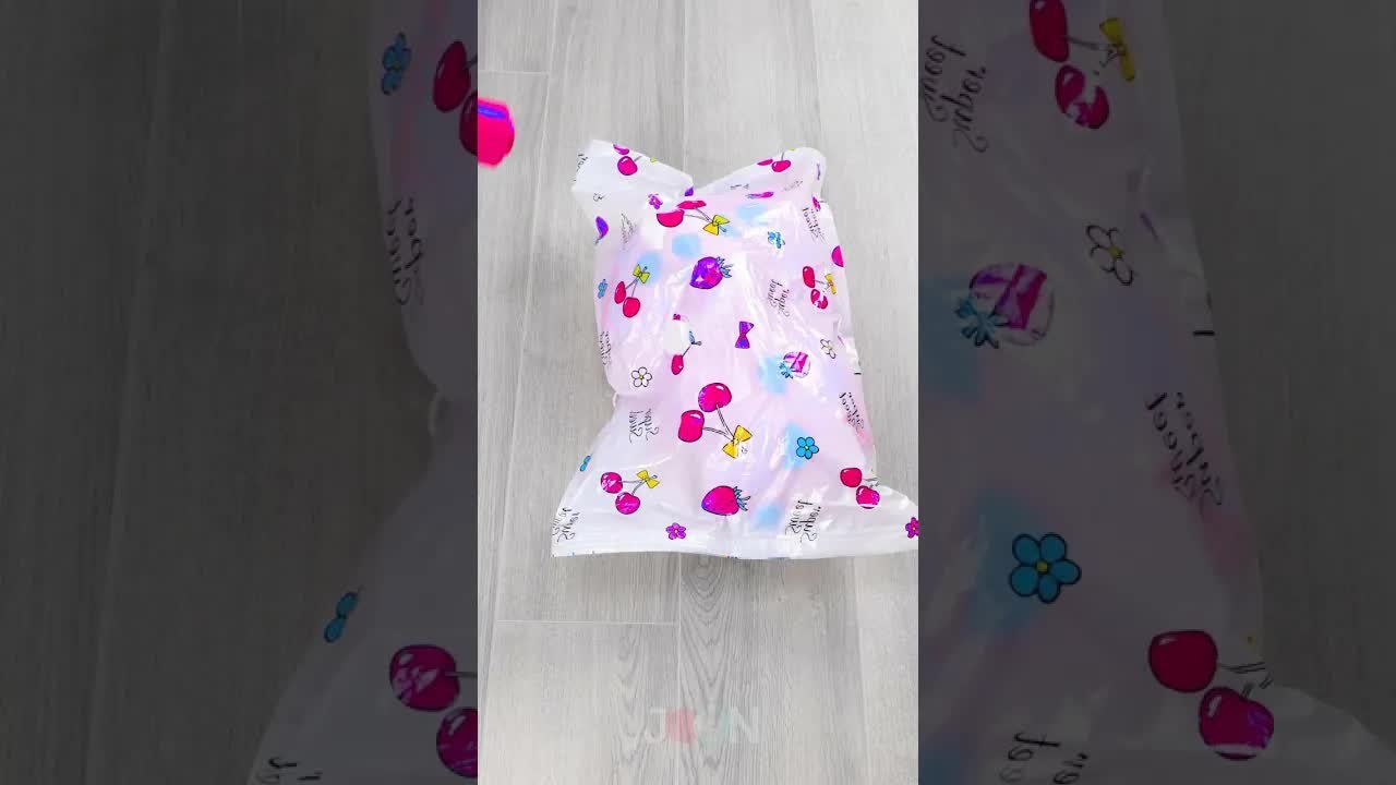 📦 Genius Space-Saving Vacuum Bag Hack! ✨