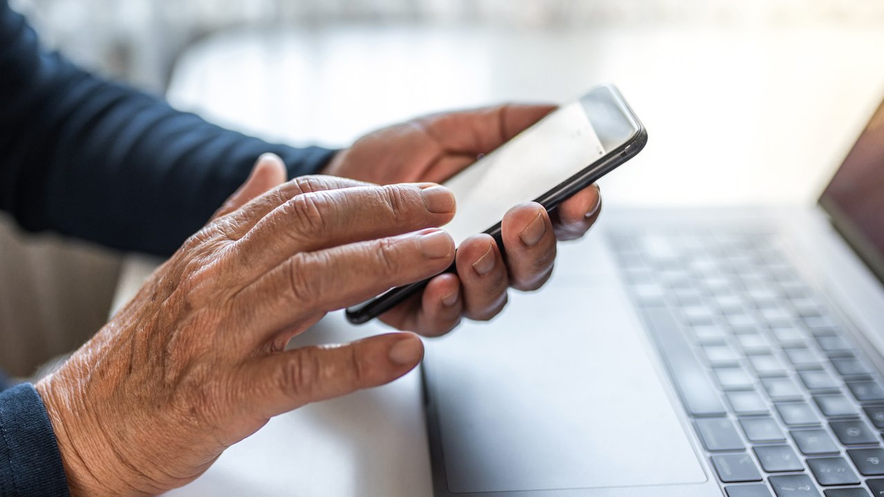 4,8 Millionen Euro Schaden: Ermittler heben Telefonbetrüger-Zellen aus