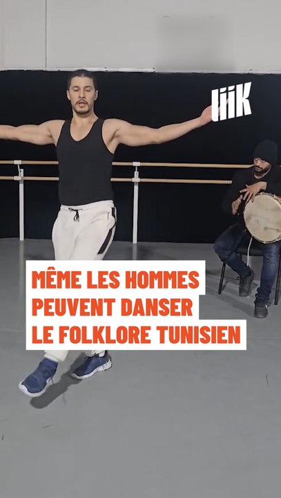 Même les hommes peuvent danser le folklore tunisien !