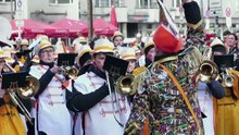 Rosenmontagswagen in Köln: Von Trump bis Putin im Spott der Narren