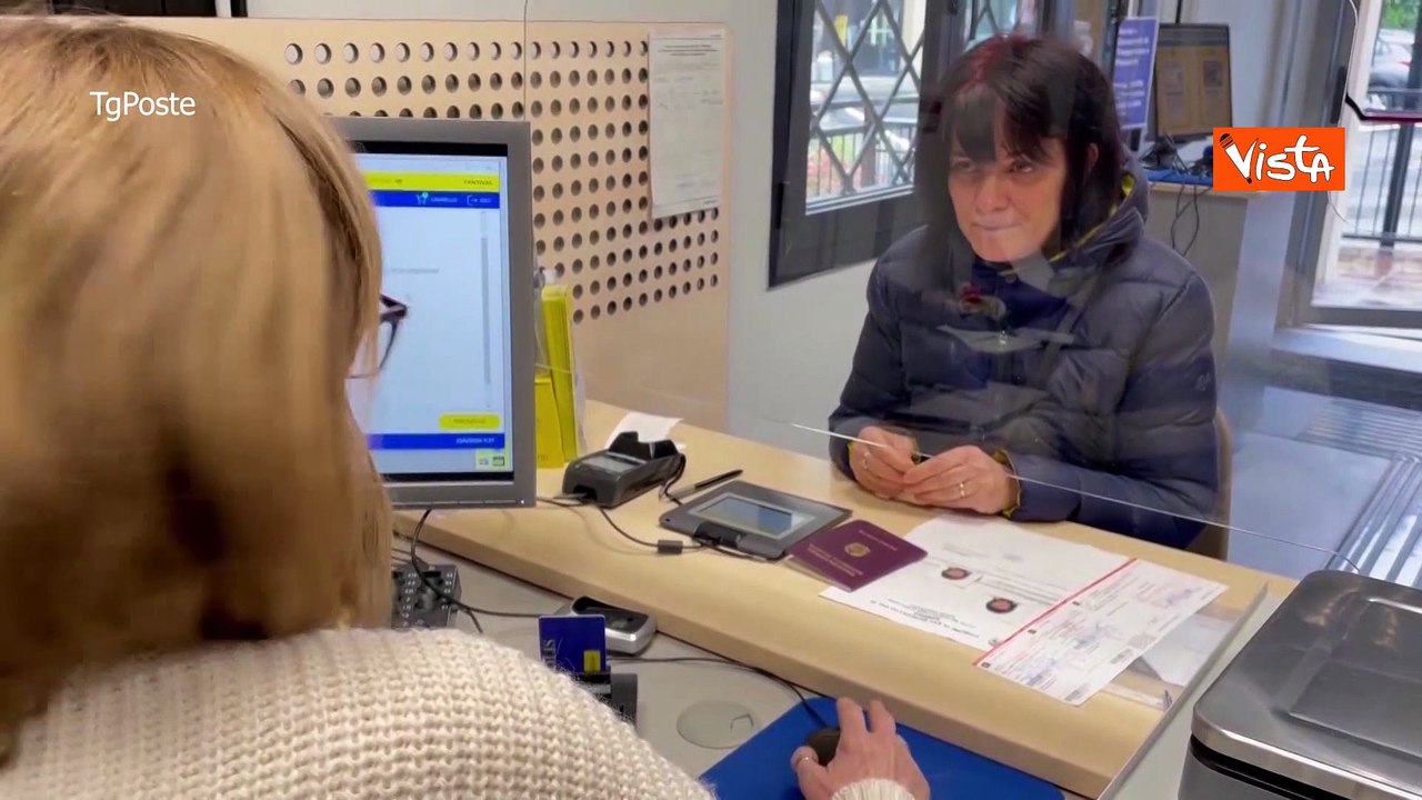 Poste Italiane estende il servizio passaporti a 5100 uffici postali, il servizio