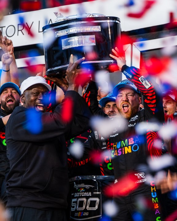 500 Millas de Daytona: Tyler Reddick del equipo de Michael Jordan gana la Gran Carrera Americana
