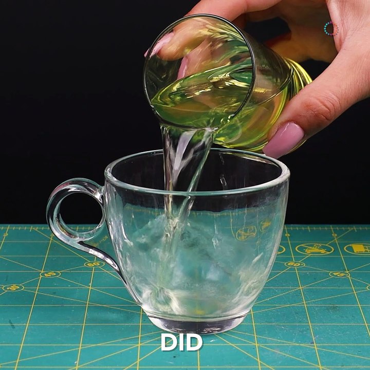 Powerful super glue DIY with this simple trick! 🛠️👌