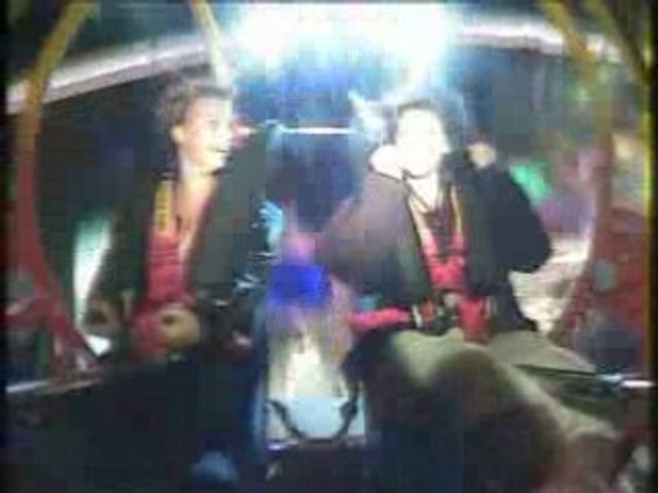 Jojo et lolo magic world ejectionseat 2008