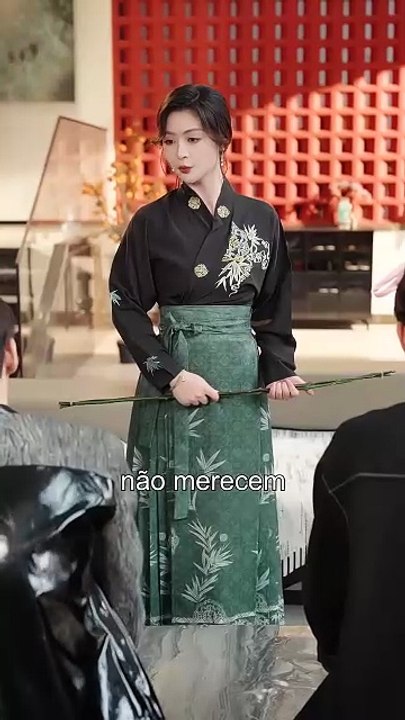 Esposa Troféu Ela só Quer Poder por Contrato! (Dublado)