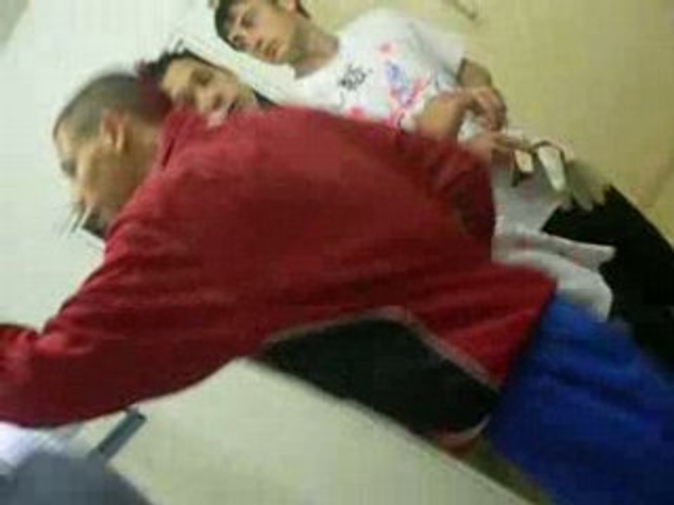 31.05.08  Dans les vestiaires