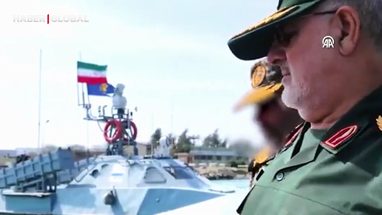 İran'dan Hürmüz Boğazı'nda askeri tatbikat!