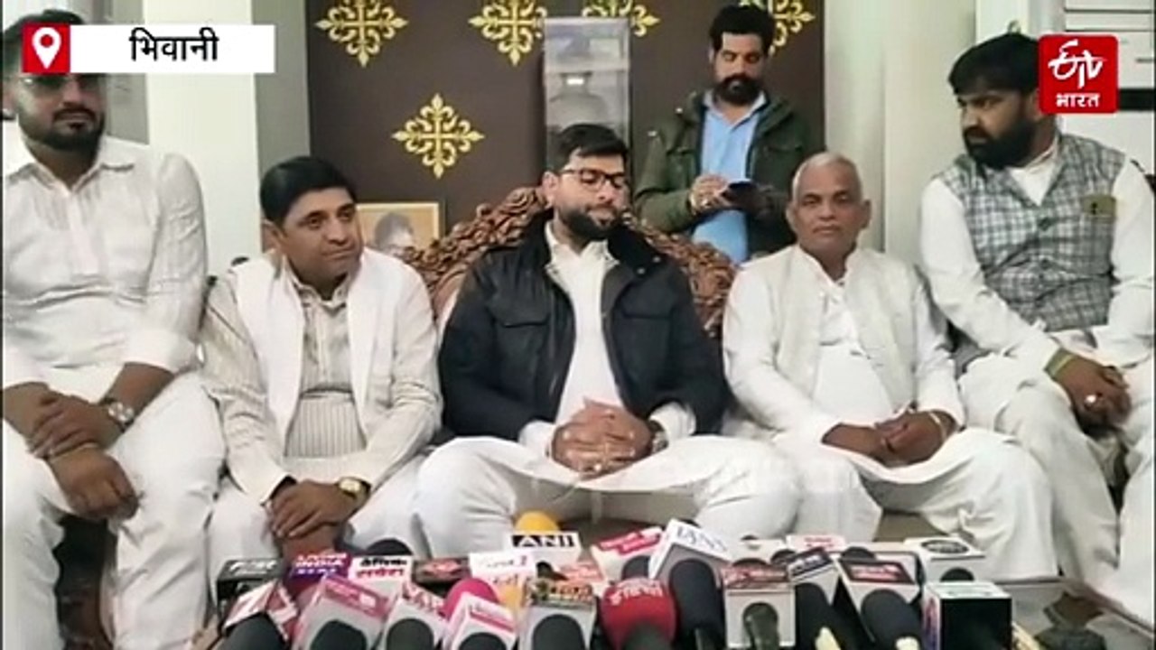 भिवानी में गरजे दिग्विजय चौटाला, मांगा CM से इस्तीफा, बोले- "सैनी अब पद संभालने के योग्य नहीं"
