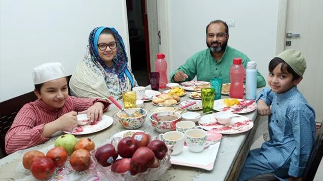 Ramadan 2026: Ramzan Me Kya Karna Chahiye Kya Nahi | Taraweeh Aur Sehri Khana Zaroori | Boldsky