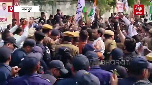 विधानसभा घेराव : कांग्रेस कार्यकर्ताओं का हल्लाबोल, टकराव के बाद पुलिस ने भांजी लाठियां