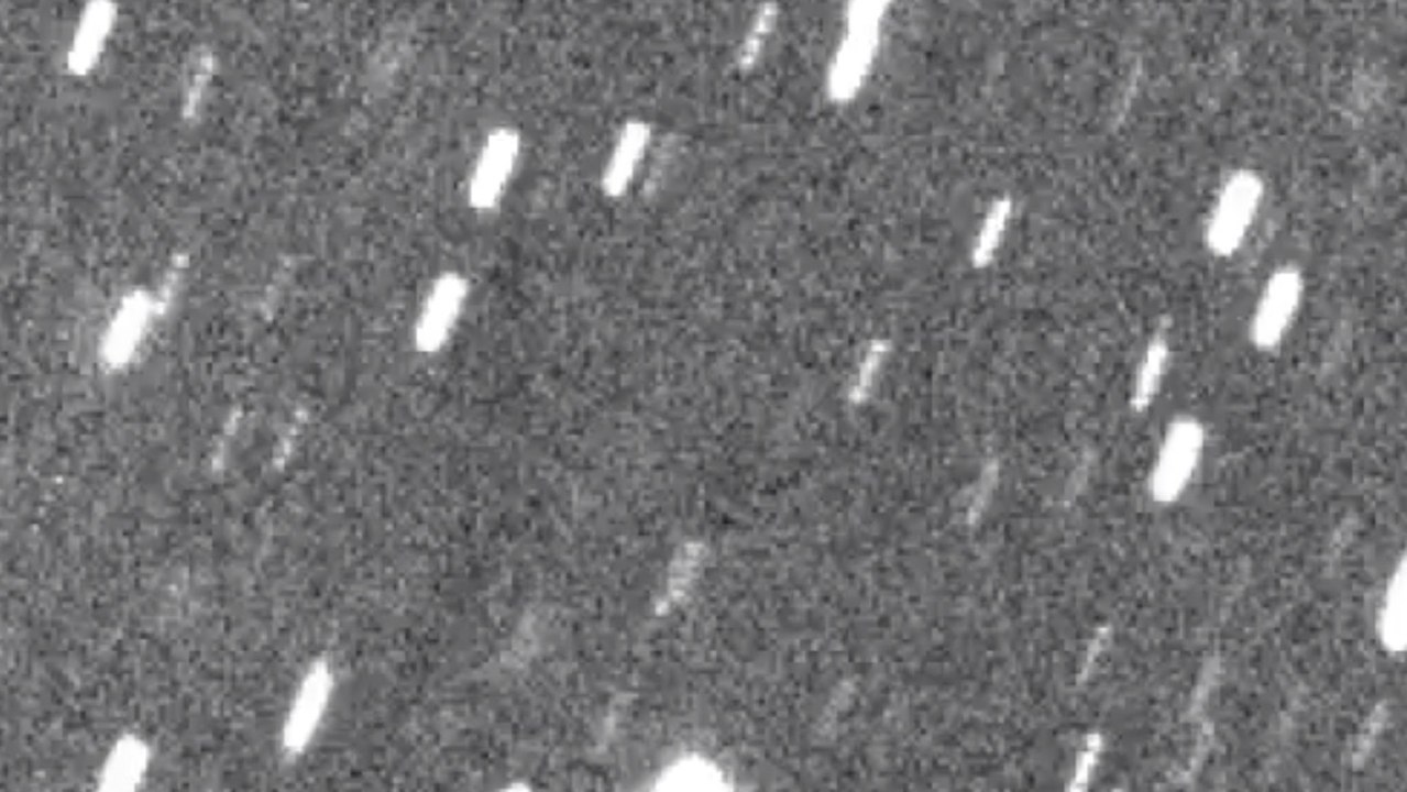 Hungarian Astronomer Spots Blazing 2023 CX1 Hours Before Impact