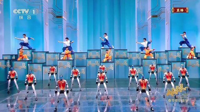 Robot umanoidi avanzati protagonisti al gala del Festival di Primavera in Cina