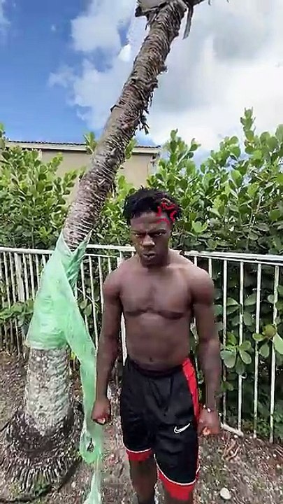 How Much Tape To Stop A iShowSpeed #ishowspeed - IShowSpeed (360p, h264)