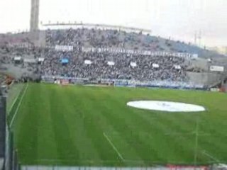 L'entrée dans la tribune des ULTRAS ...