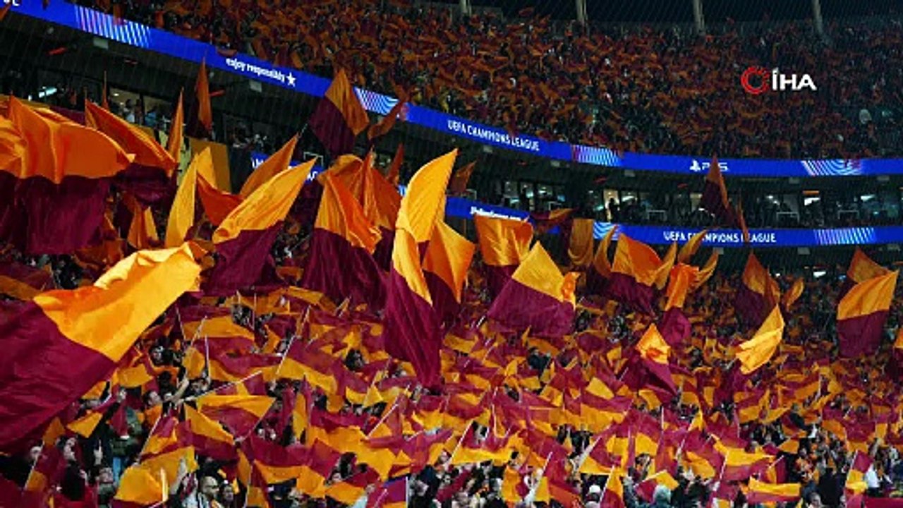 UEFA Şampiyonlar Ligi: Galatasaray: 1 - Juventus: 2 (İlk yarı)