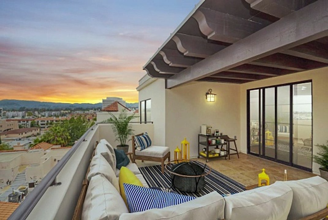 Luxe Villas in Los Angeles, CA
