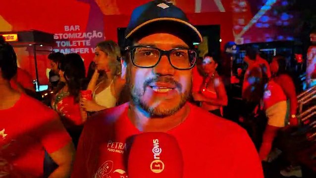 Desabafa sobre ter ficado de fora das transmissões do Carnaval e critica organização da folia em Salvador