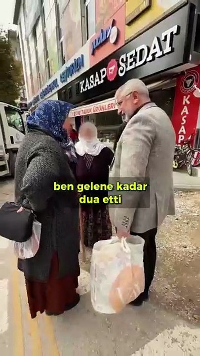 Biri Gönülleri Fethediyor, Diğeri Kasaları Boşaltıyor! İşte Milletin Başkanı, İşte Zilletin Karnesi!