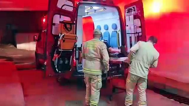 Homem fica ferido após queda ao descer de ônibus em empresa na região do Nova Cidade