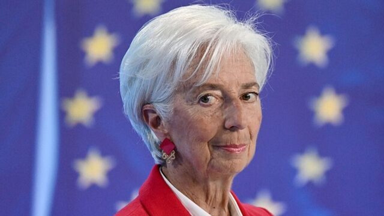 Lagarde to Step Down Early From ECB Position, FT Reports
