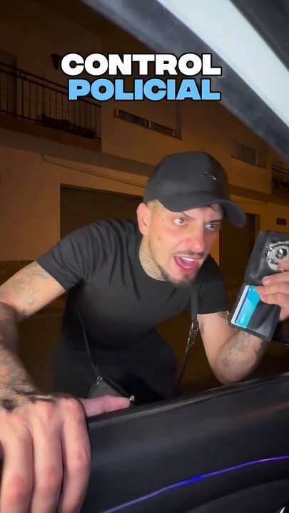 CONTROL POLICIAL 👮‍♂️🚔🇪🇸  #Comedia #comunidadgitana #humor #humornegro #españa #lavidaenEspaña #CONTROLDETRAFICO #controldelapolicia