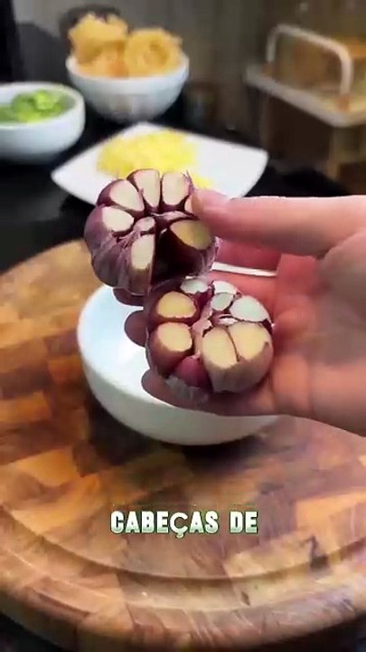 Macarrão com creme de alho 🧄