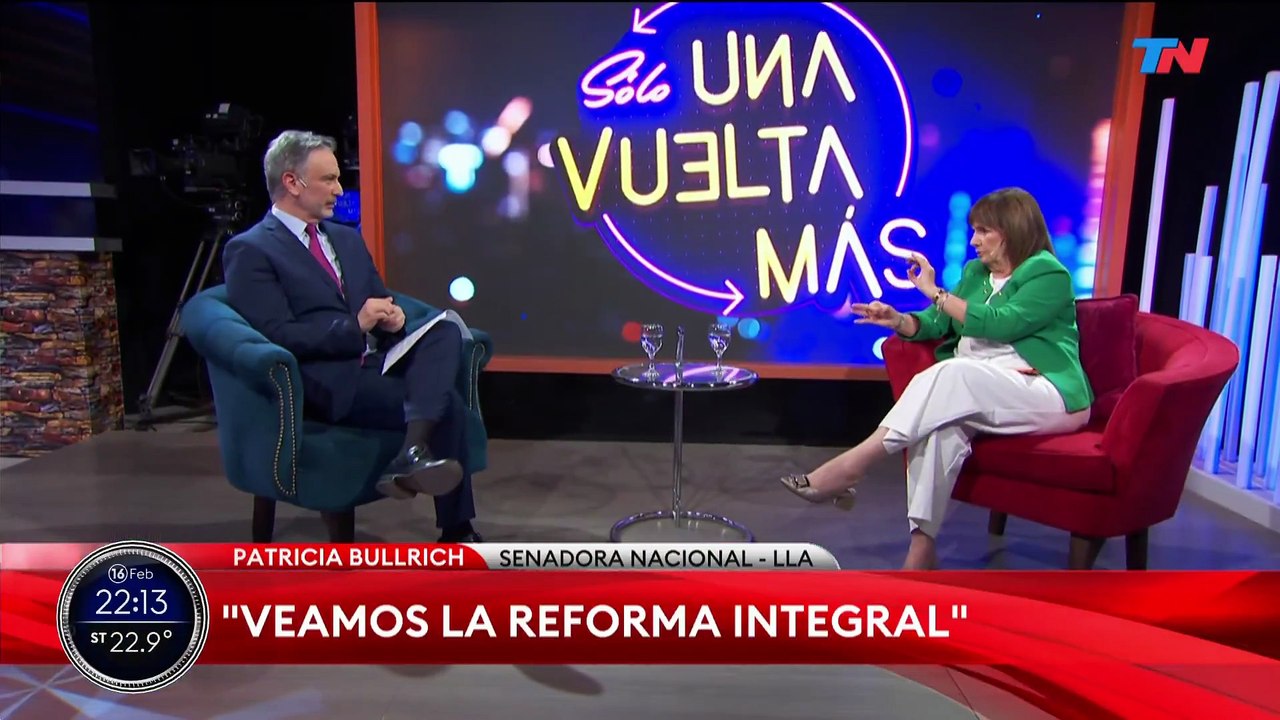 Patricia Bullrich dijo que la equivocación en la Reforma Laboral "puede pasar en 210 artículos"