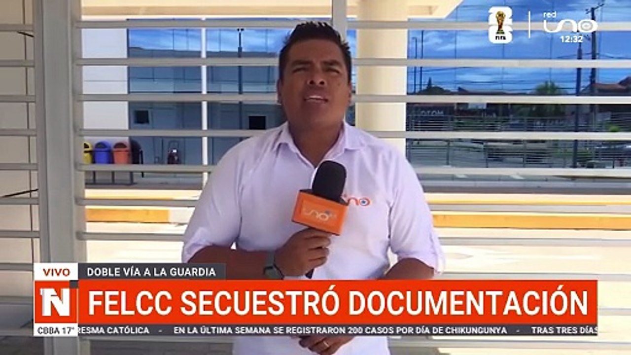 FELCC SECUESTRÓ DOCUMENTACIÓN