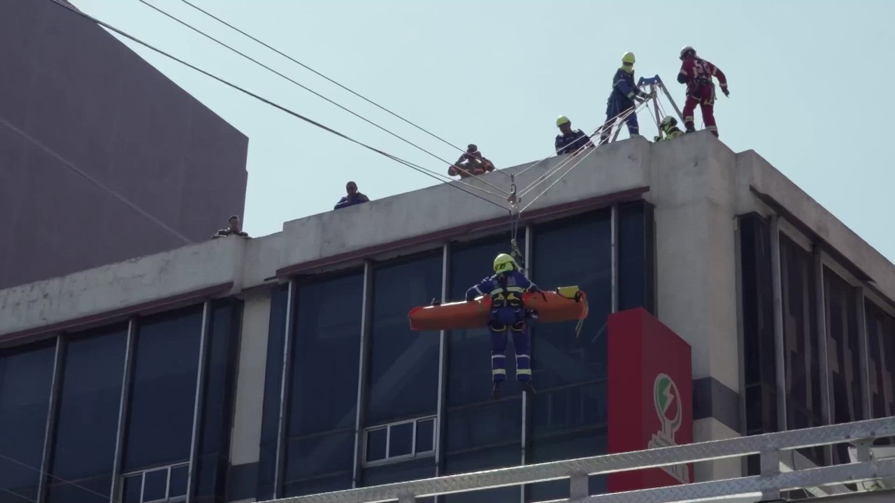 TERREMOTO EN MÉXICO: MÉXICO D.F se prepara para lo PEOR en un SIMULACRO sin PRECEDENTES