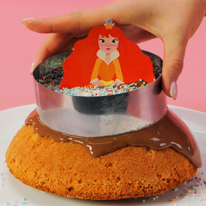 Creative ideas for decorating your dishes and drinks like a pro!