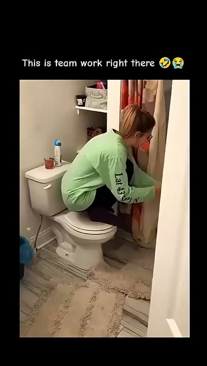 This is team work right there 🤣😭 #viral #funny #shortvideos #memes #funnyvideo