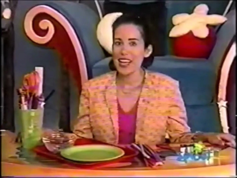 PBS Kids Sprout - The Good Night Show - Crafts -  Bubble Blowers With Melanie (2005) (VHS Tape Version)