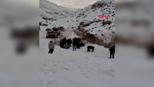 Off-road ekibi çığdan son anda kurtuldu; o anlar kamerada