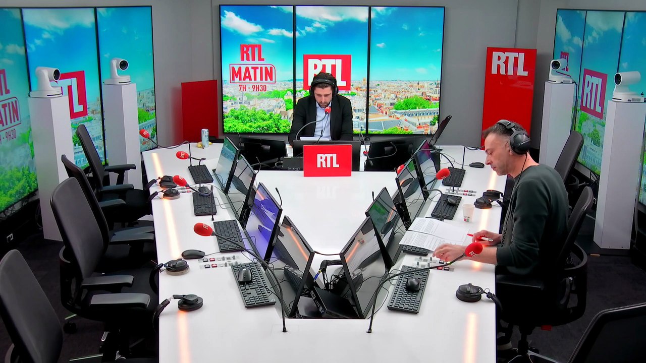 Stevie Wonder, Georges Brassens, Benjamin Biolay et Vanessa Paradis : ils ont repris Charles Trenet