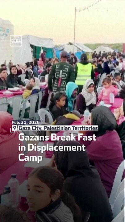 Gazans Break Fast In Displacement Camp