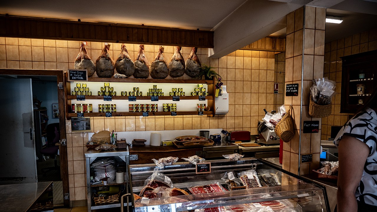 Tips-4-trips - mein #tipp33 -- essen & trinken - artisans - pierre ibaïalde : schinken aus bayonne