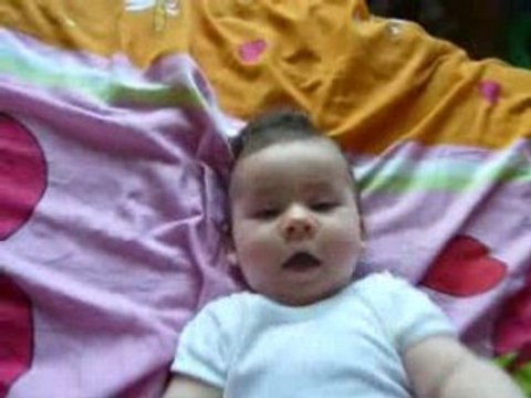 Mon bébé qui rigole !!!!