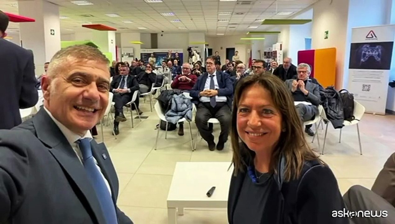 Pecoraro Scanio: Campania diventi leader del turismo ecodigital