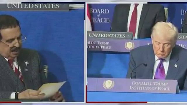 TRUMP se queda DORMIDO durante el BOARD of PEACE: el clip más viral del año