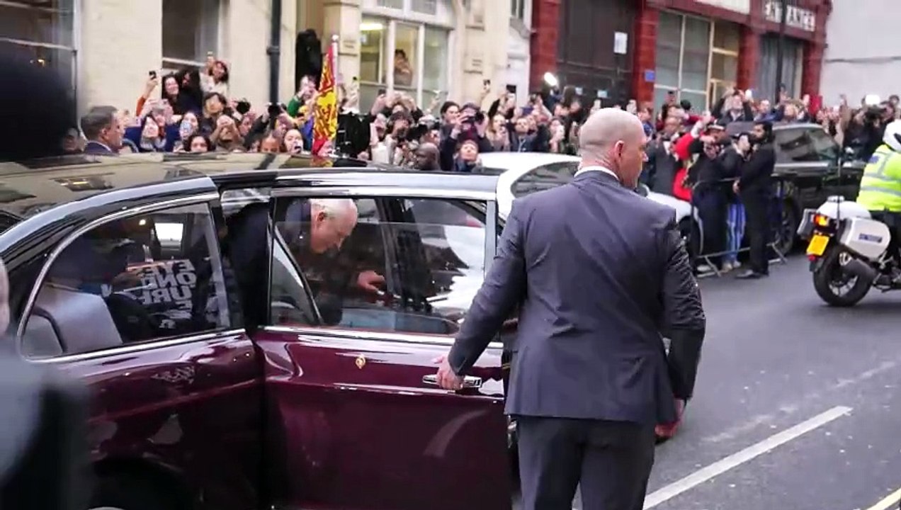 Primeras imágenes del Rey Carlos III tras la detención de su hermano, el expríncipe Andrés: su reacción