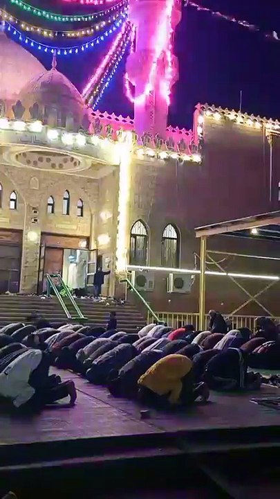 أجواء روحانية وخشوع.. صلاة القيام من الجامع الكبير في السويس