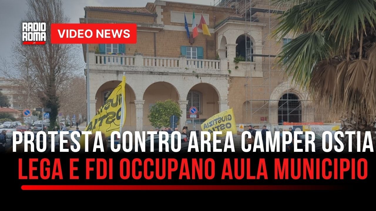 Ostia, la protesta si sposta in municipio: no area camper sul lungomare
