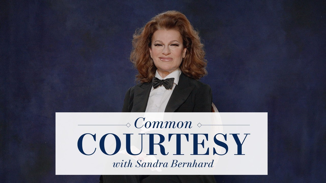 Sandra Bernhard Draws the Line at FaceTiming in Public | Common Courtesy | Town & Country
