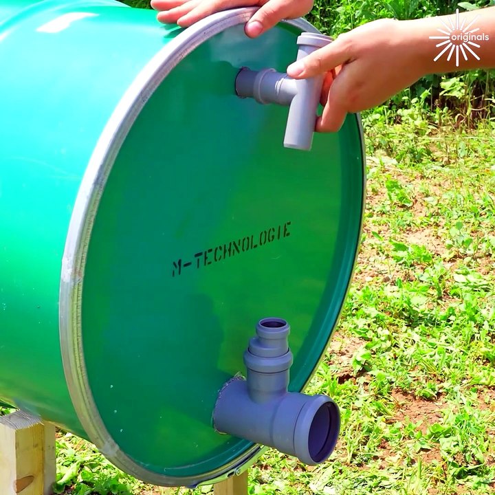 Here is an alternative for pumping water without electricity!