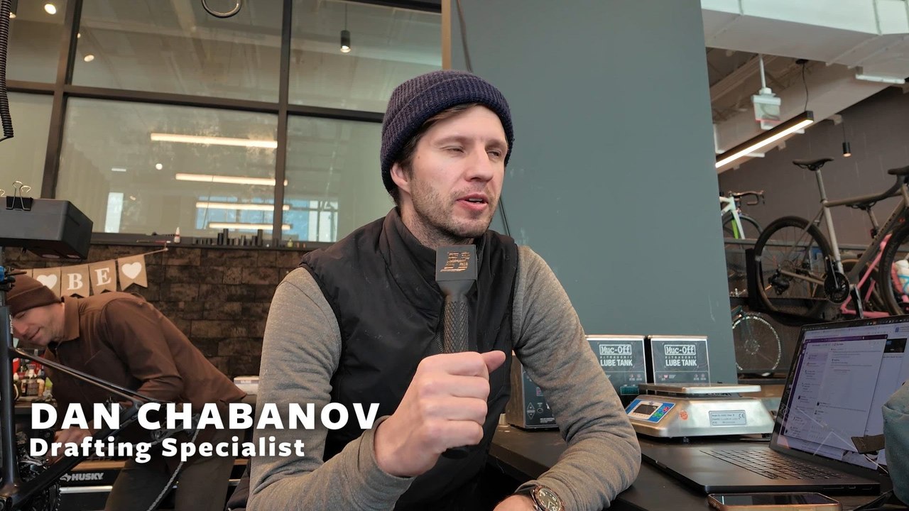 Dan On Zwift Drafting | Bicycling