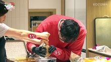 Getting Honey Straight From the Honeycomb with Daniel and Gang Hee The Manager EP385 KOCOWA+