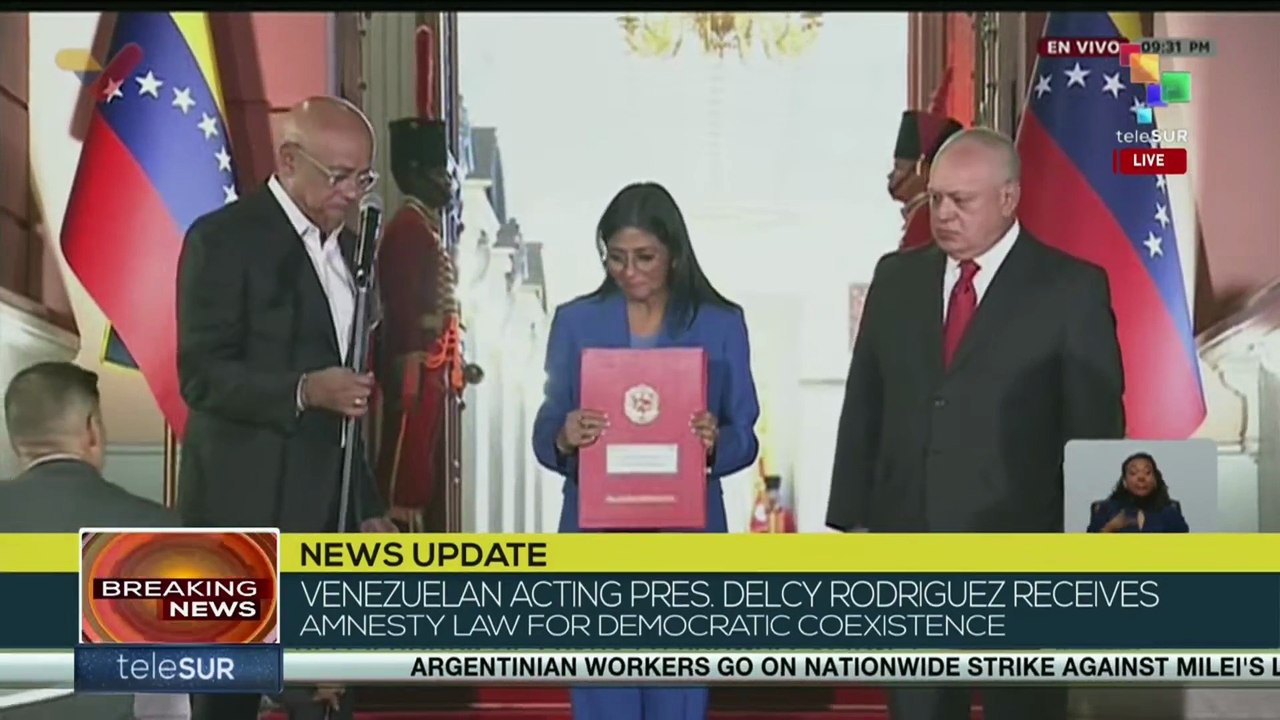 Venezuela | Act. Pres. Delcy Rodriguez receives approved Amnesty Law for Democratic Coexistence