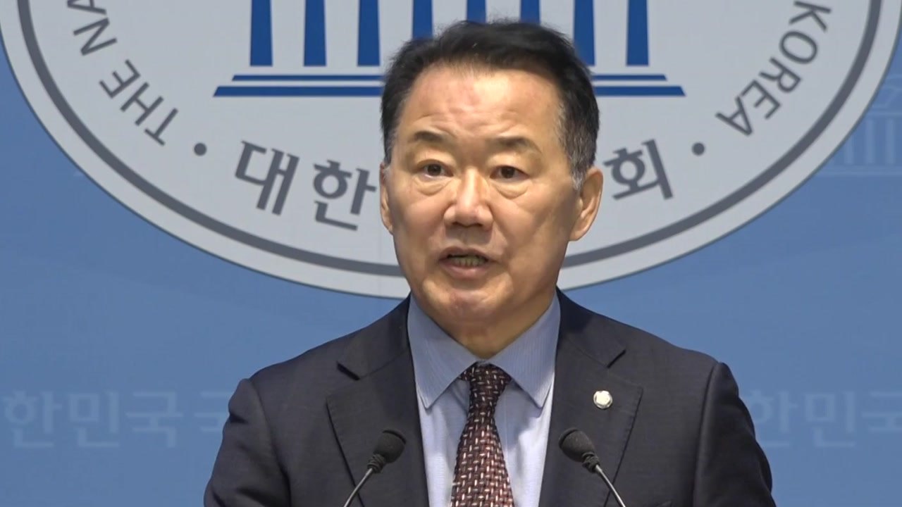 신성범 정보위원장, '압수수색 승낙' 우 의장에 "매우 유감...나쁜 선례될 것" /...