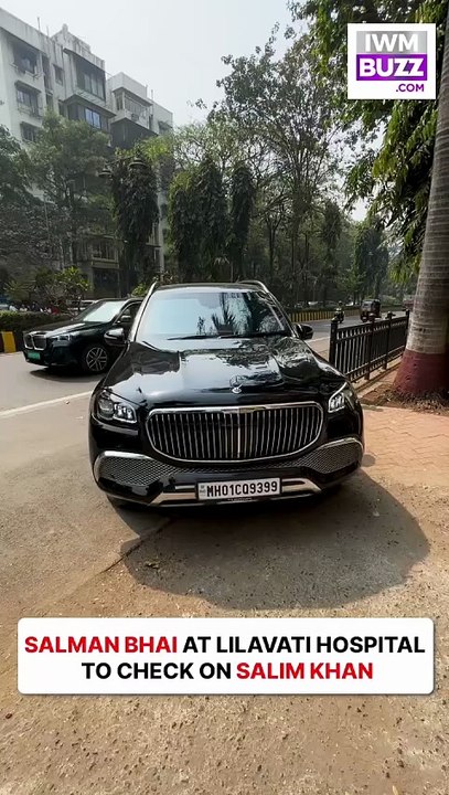 Salman Khan was spotted at Mumbai’s Lilavati Hospital as he visited father Salim Khan.