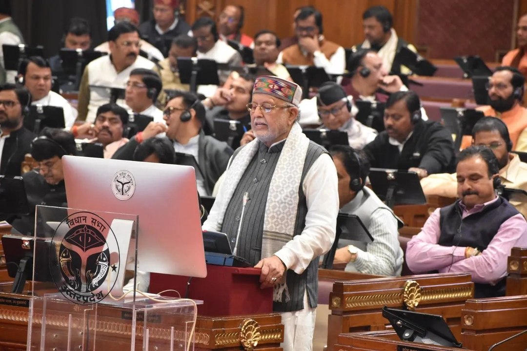 विधानसभा में गरमाई बहस, माता प्रसाद के सवाल पर सुरेश खन्ना ने गिनाए विपक्ष के मुकदमे